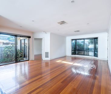 1118B North Road, Bentleigh East VIC 3165 - Apartment For Rent | Do... - Photo 1