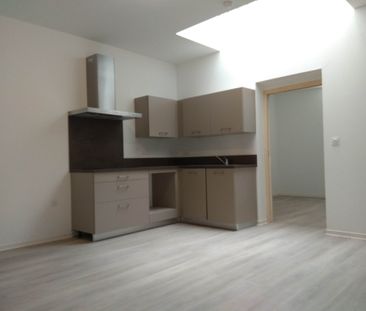 Location Appartement 3 pièces 66m² LEZIGNAN CORBIERES 11200 - Photo 1