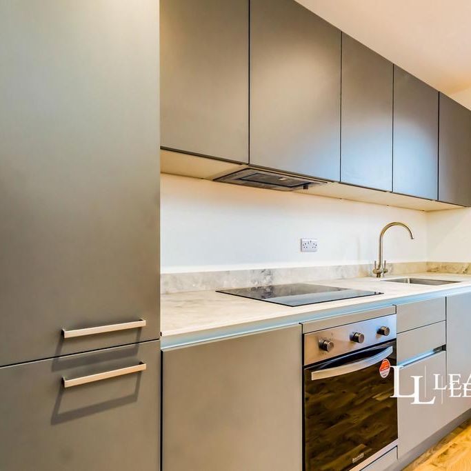 1 bedroom flat to rent - Photo 1