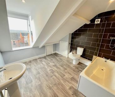 3 bedroom maisonette to rent - Photo 5
