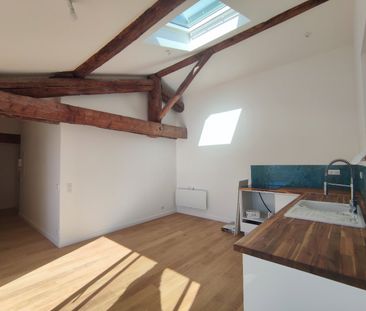 Location Appartement 3 pièces 40m² SETE 34200 - Photo 2