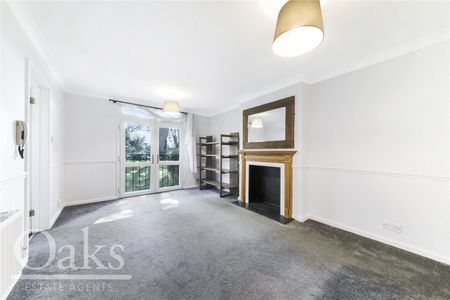 Lower Addiscombe Road, Addiscombe, Surrey - Photo 2