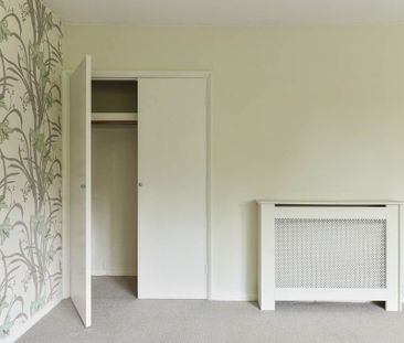 2 bedroom maisonette to rent - Photo 4