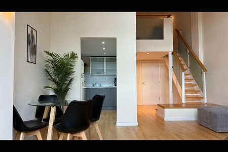 1 Bed Flat, Liverpool Road, M3 - Photo 2