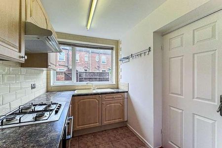 Cavendish Road, Urmston, Manchester, M41 - Photo 4