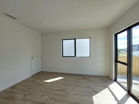 Hobsonville Point Super Home - Photo 4