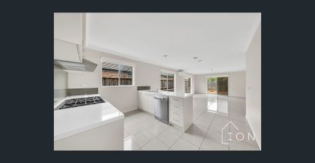 I O N | EIGHTY-TWO | PARKHURST - Photo 5