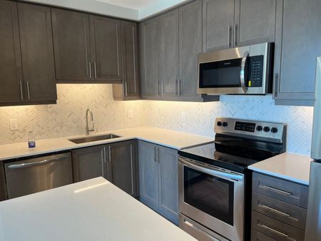 For Lease - 15 Lynch Street Unit# 1405, Brampton, Ontario - Photo 3