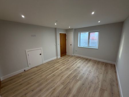 West Street, Gorseinon, SWANSEA - Photo 5