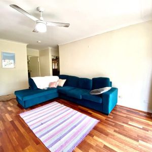 Modern 2-Bedroom Apartment for Rent - Prime Indooroopilly Location - Photo 2