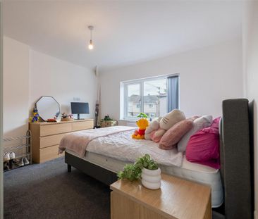 2 bedroom private hall to rent - Photo 4