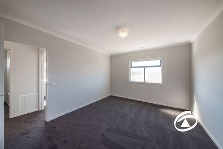 36 Renam Street, 3810, Pakenham Vic - Photo 3