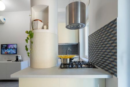 Circonvallazione Nomentana, Rome, Lazio 00162 - Photo 3