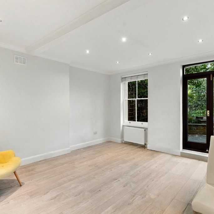 2 bedroom terraced house to rent - Photo 1