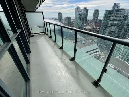 300 Front Street Lofts 300 , #2803 - Photo 2