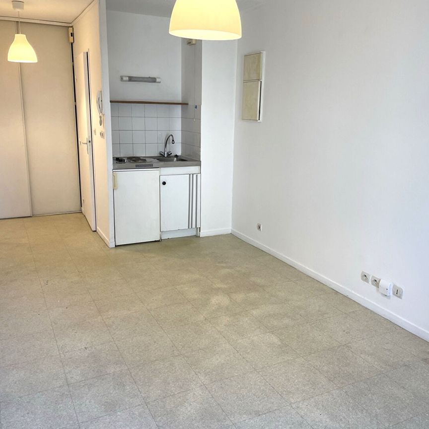 A Louer - Nantes St Clement - Studio De 18.89 M² - Photo 1