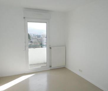 Location Appartement 4 pièces 82m² LA MOTTE SERVOLEX 73290 - Photo 5