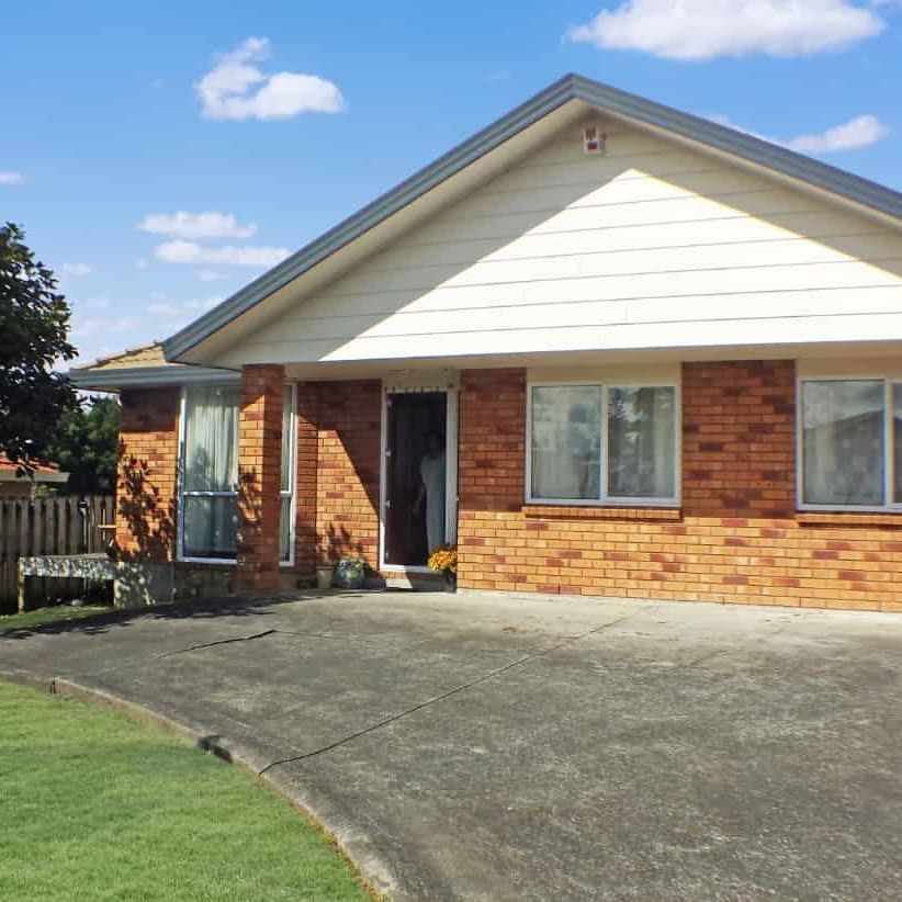 RANUI - 3 Bedroom Home - Photo 1