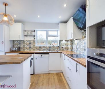 3 bedroom terraced house to rent - Photo 5