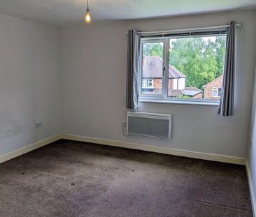 2 bedroom maisonette to rent - Photo 2