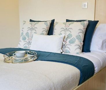 1 bedroom in a flat share to rent - Photo 6