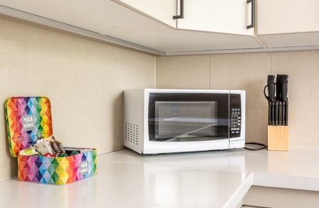 2/666 Kingsford Smith Drive, Hamilton QLD 4007 - Apartment For Rent | Domain - Photo 3