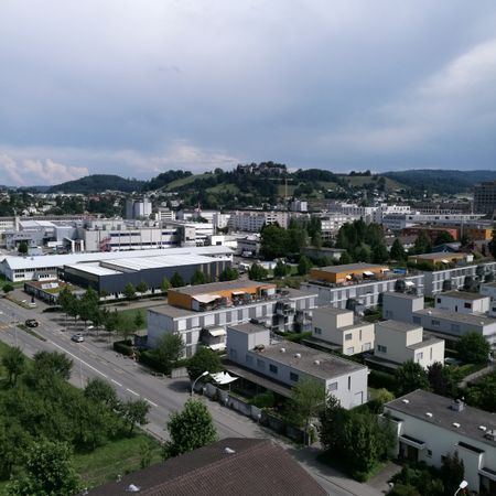 schöne und geräumige 3-Zimmer-Wohnung im 11. OG mit herrlicher Aussicht - Foto 3
