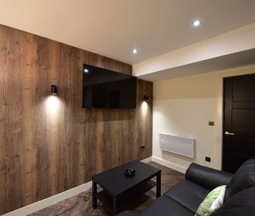 Raven Road, Hyde Park - Photo 2