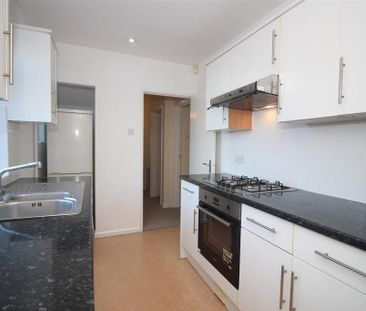 3 bedroom house to rent - Photo 3