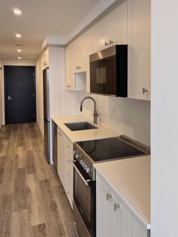 For Lease - 15 Wellington Street Unit# 1705, Kitchener, Ontario - Photo 3