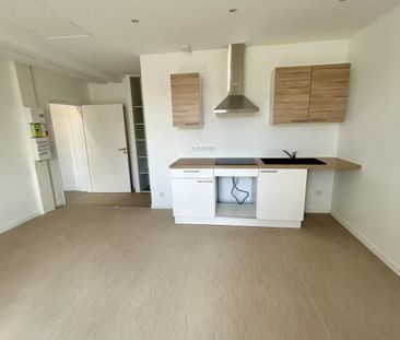 Location Appartement 3 pièces 51m² NEMOURS 77140 - Photo 1