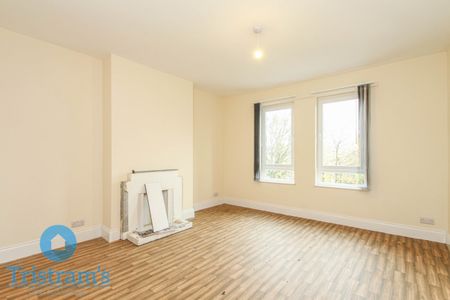 2 bed Flat for Rent - Photo 3