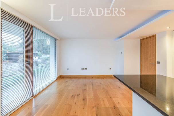 1 bedroom apartment to rent Rivermead Close, Teddington, TW11 - Photo 1