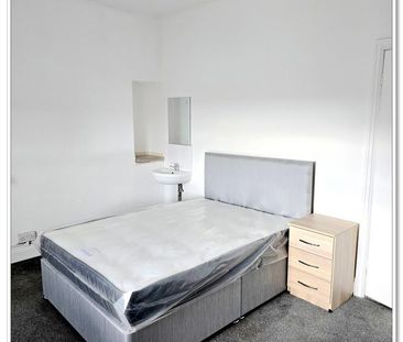 1 bedroom terraced house to rent - Photo 2