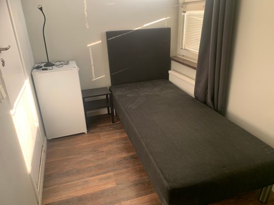 Rum med badrum, Västberga Liljeholmen - Photo 1