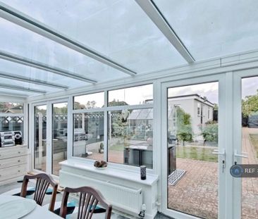 2 bedroom bungalow to rent - Photo 4