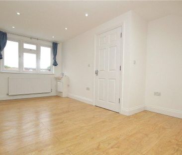 7 bedroom terraced house to rent - Photo 3