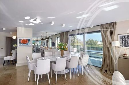 Tout savoir sur cette maison à Cannes - Photo 2