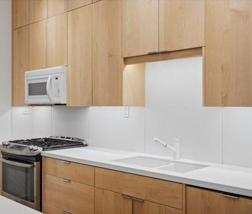 For Lease - 33 Rose Avenue Unit# Main Floor, Toronto, Ontario - Photo 2