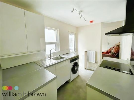 Grays, Essex - Photo 1