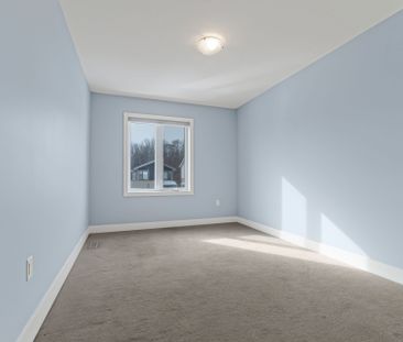 For Lease - 673 Chelton Road, London South, Ontario - Photo 1