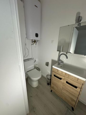Location Appartement 2 pièces 23m² MAUBEUGE 59600 - Photo 5