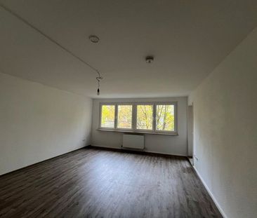 Attraktiv! Günstige 3-Zimmer-Wohnung in guter Wohnlage - Foto 1