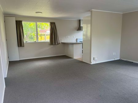 29B Carillon Place, Massey - Photo 5