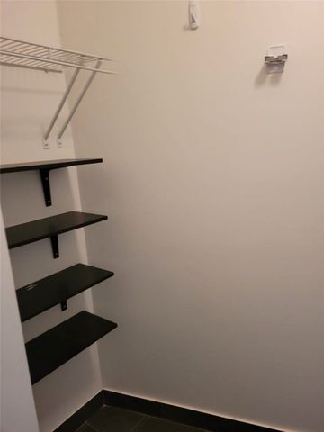 For Lease - 150 East Liberty Street Unit# 2609, Toronto, Ontario - Photo 2