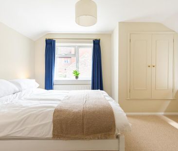 3 bedroom terraced house to rent - Photo 5