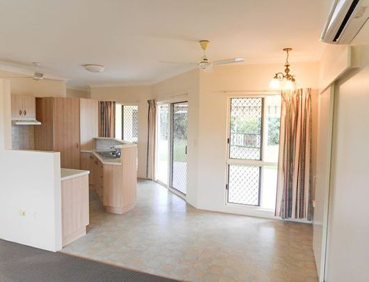 31 Dalkeith Crescent, Mount Louisa - Photo 1