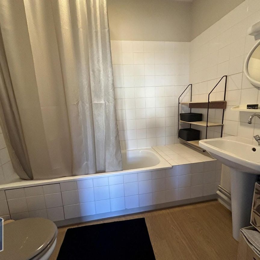 Location Appartement 2 pièces 42m² LAVAL 53000 - Photo 1
