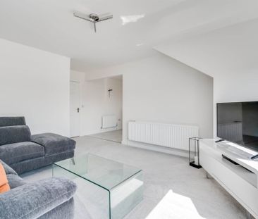 10 Park View, BELFAST, BT8 7SQ - Photo 2