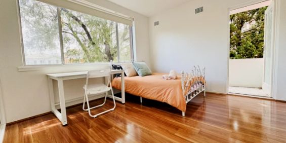 2 bed 1 bath - Photo 3